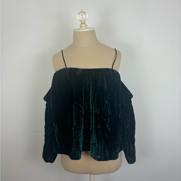 NWT TopShop Off the Shoulder Top Green Velvet US 4 - Picture 1 of 8